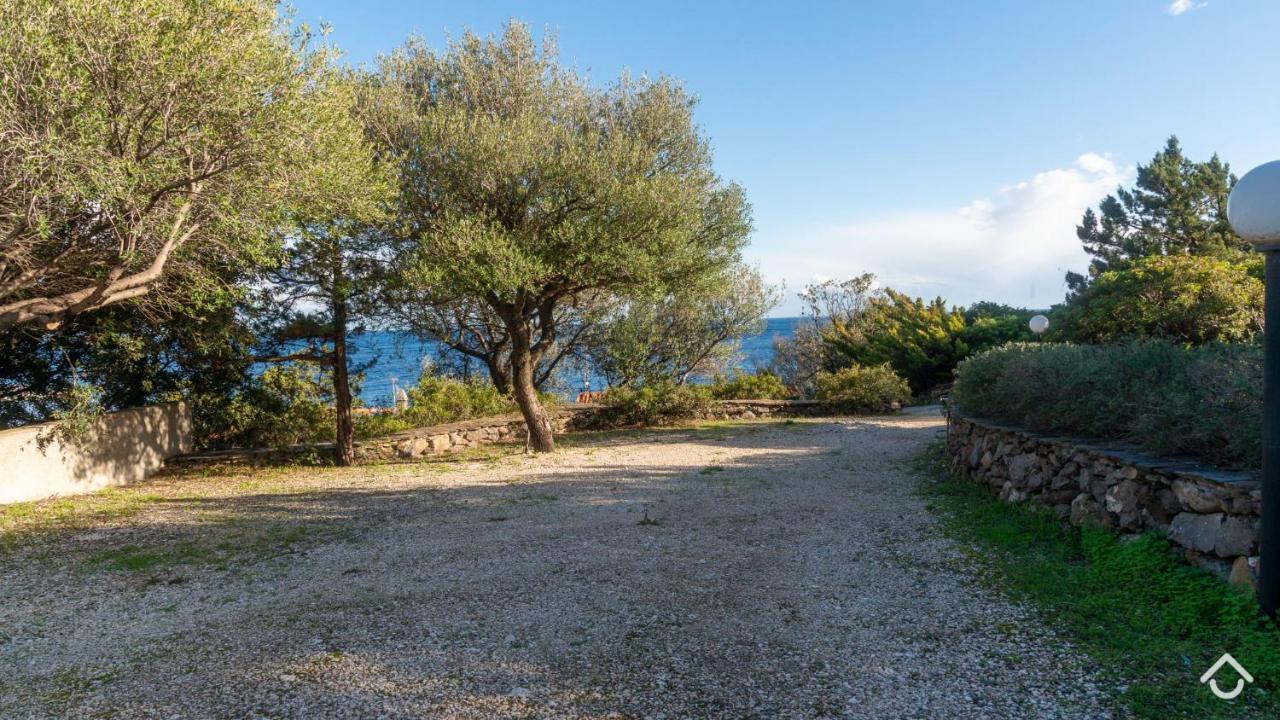 Villa Al Mare - Cala Gonone Доргали Экстерьер фото